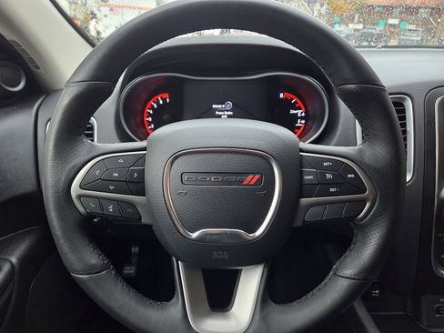 Used 2019 Dodge Durango SXT image 23