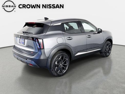 New 2026 Nissan Kicks SR FWD image 5