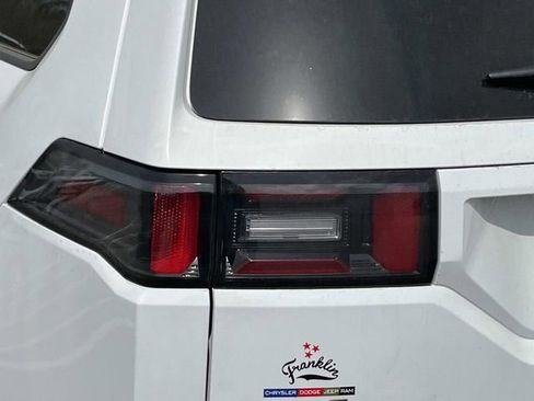 New 2026 Jeep Cherokee Laredo AWD/4WD image 10