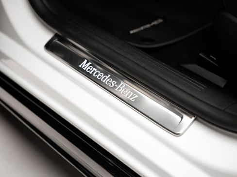 Used 2023 Mercedes-Benz EQS 580 4MATIC Sedan image 57