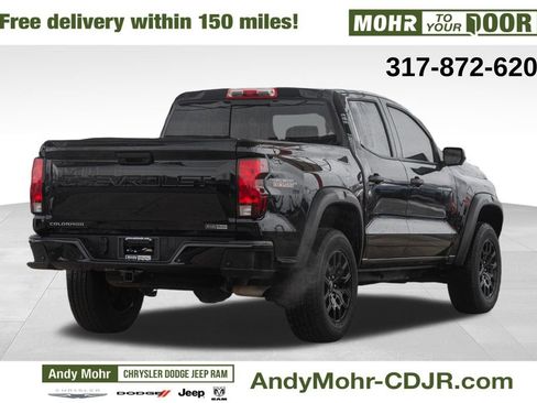 Used 2024 Chevrolet Colorado Trail Boss w/ Technology Package image 7