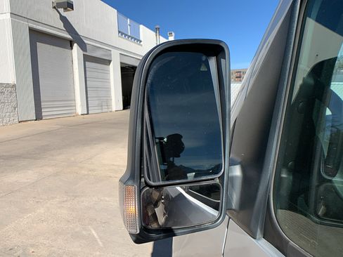 Used 2022 Mercedes-Benz Sprinter 2500 image 10