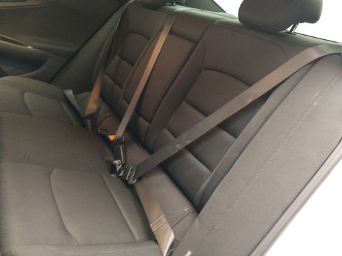 Used 2024 Chevrolet Malibu LT image 18