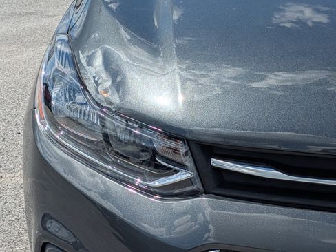 Used 2020 Chevrolet Trax LS FWD image 10