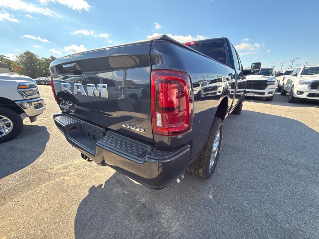 New 2026 RAM 1500 Big Horn AWD/4WD image 5