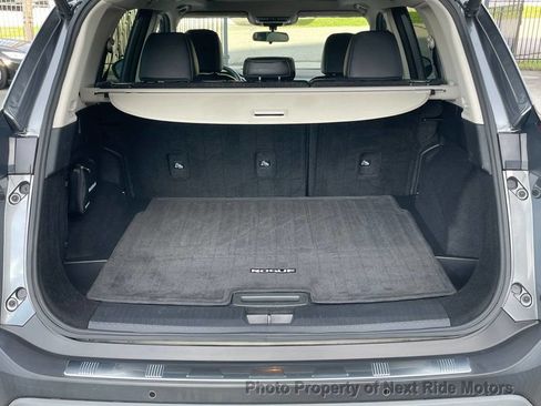 Used 2023 Nissan Rogue SV w/ SV Premium B Package FWD image 31