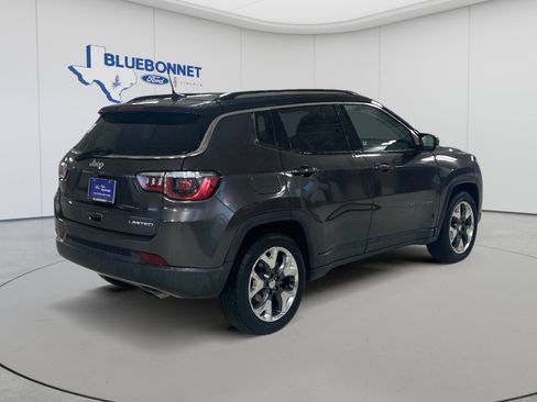 Used 2020 Jeep Compass Limited FWD image 4