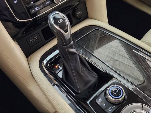 Used 2020 INFINITI QX80 Luxe w/ Proassist Package RWD image 19
