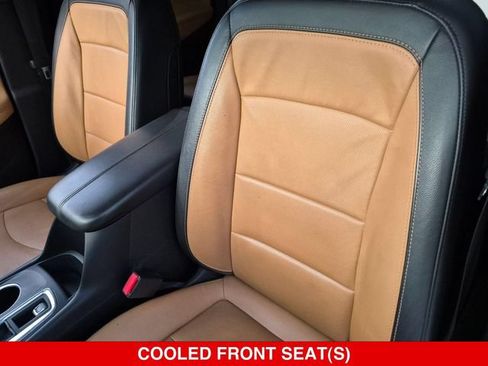 Used 2018 Chevrolet Equinox Premier AWD/4WD image 15