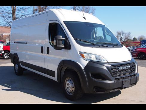 Used 2023 RAM ProMaster 2500 image 8