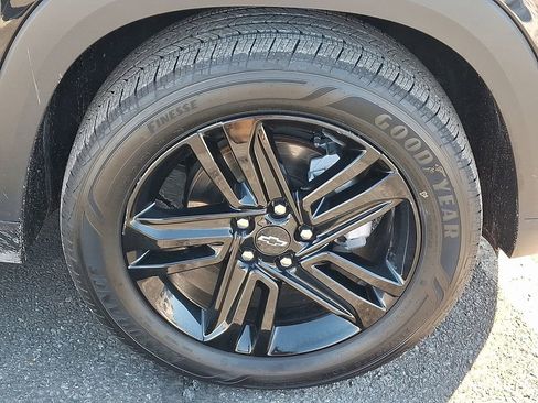 Certified 2025 Chevrolet Trax ACTIV w/ Sunroof Package image 8