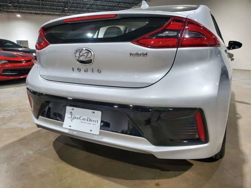 Used 2019 Hyundai Ioniq Limited FWD image 46
