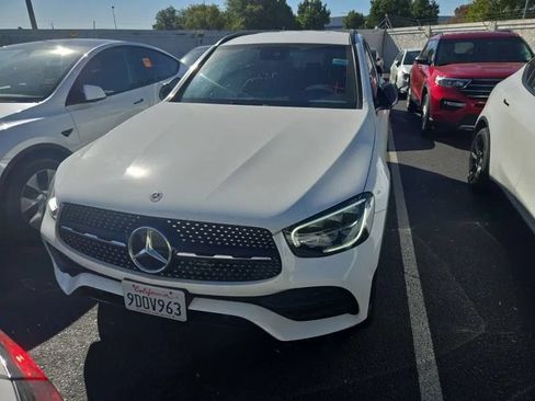 Used 2022 Mercedes-Benz GLC 300 4MATIC image 6