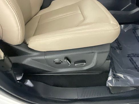 Used 2024 Ford Expedition Limited AWD/4WD image 29