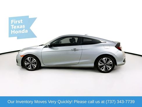 Used 2017 Honda Civic EX-T image 4