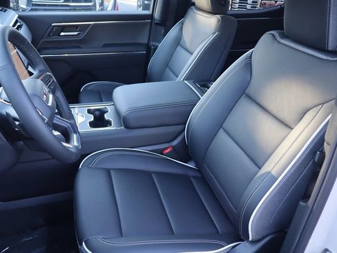 New 2026 GMC Sierra EV Elevation image 14