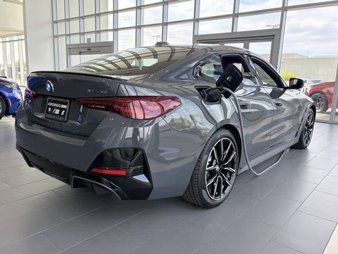 New 2026 BMW i4 xDrive40i w/ M Sport Package AWD/4WD image 4