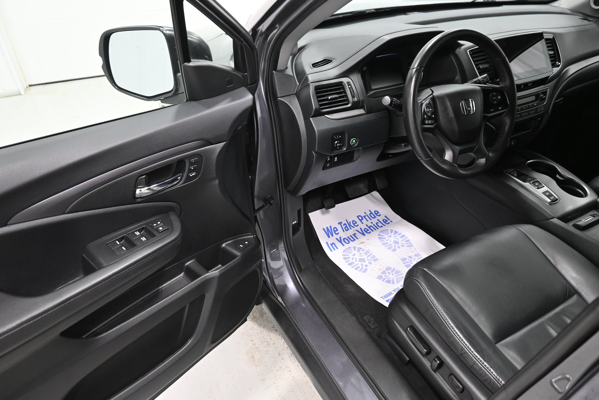 Used 2022 Honda Pilot EX-L image 3