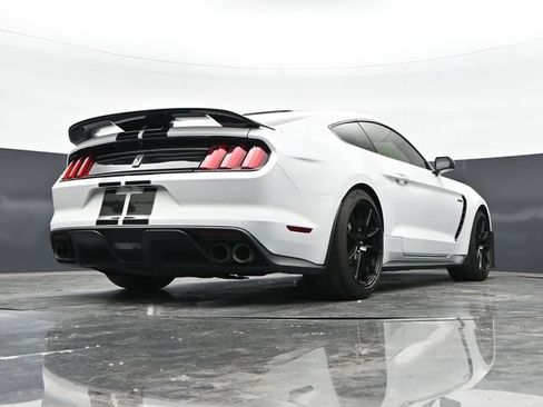 Used 2019 Ford Mustang Shelby GT350 w/ Technology Package RWD image 38