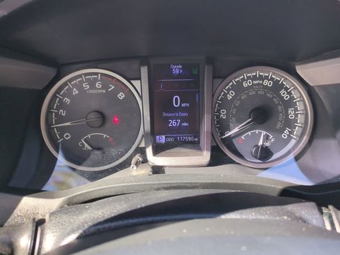 Used 2019 Toyota Tacoma SR5 image 24