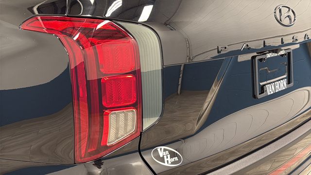 Used 2025 Hyundai Palisade Calligraphy AWD/4WD image 43