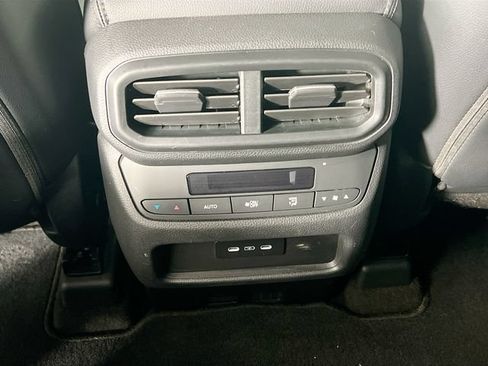 Certified 2024 Honda Pilot EX-L image 28