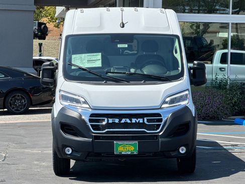 New 2025 RAM ProMaster 2500 w/ Quick Order Package 22G SLT image 11