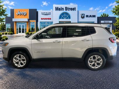 New 2026 Jeep Compass Latitude