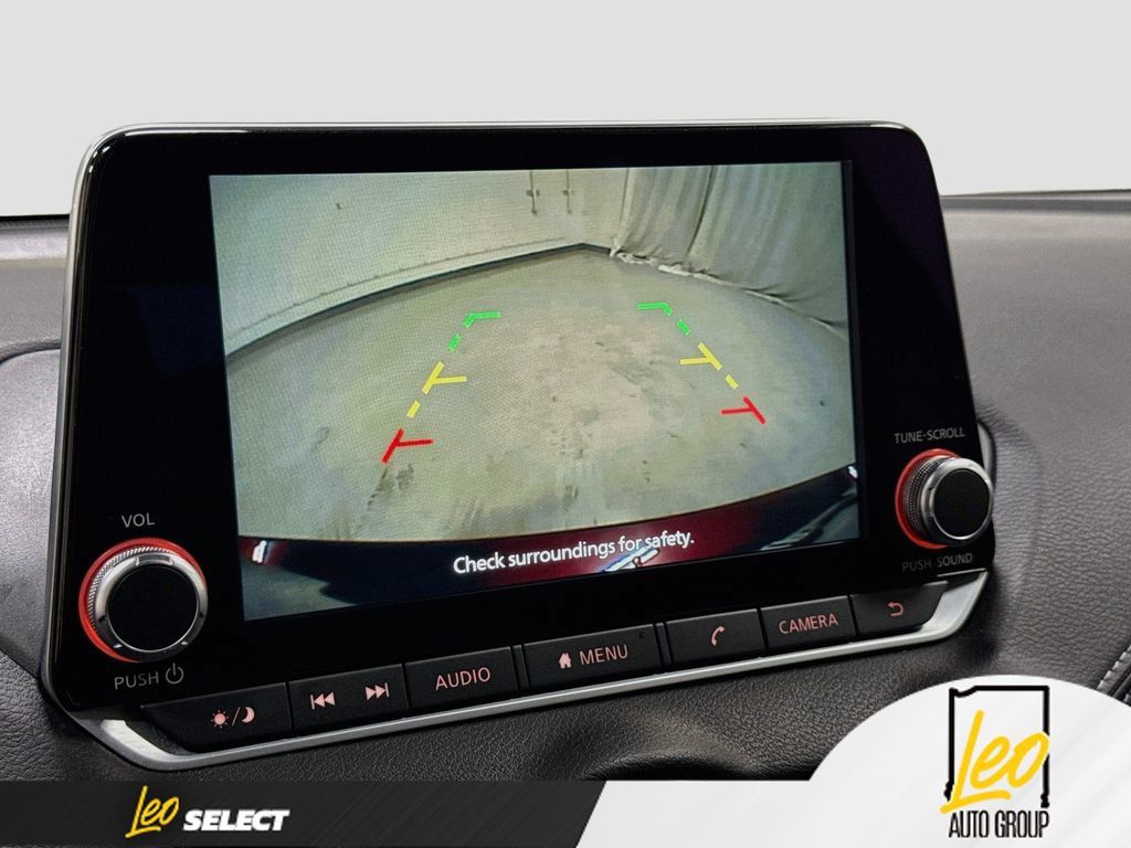 Used 2024 Nissan Sentra SV FWD image 16