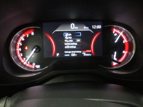 Used 2023 Toyota RAV4 LE AWD/4WD image 22