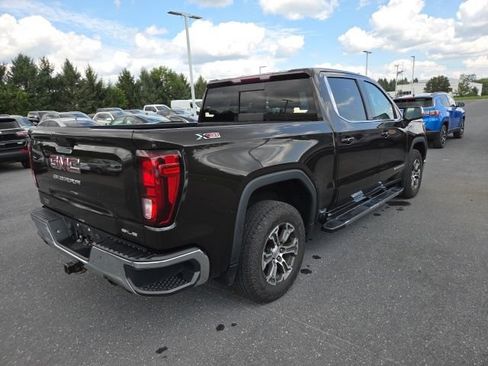 Used 2020 GMC Sierra 1500 SLE w/ SLE Value Package AWD/4WD image 18