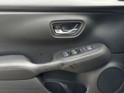 Used 2024 Honda HR-V Sport image 27