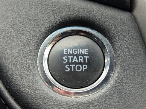 Used 2021 Toyota Land Cruiser image 28