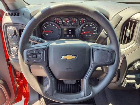 Used 2025 Chevrolet Silverado 2500 Custom w/ Custom Convenience Package AWD/4WD image 10