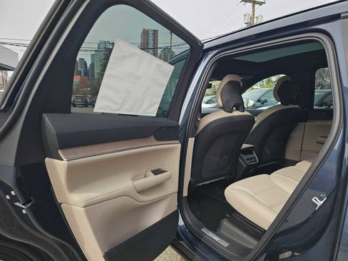 New 2026 Volvo EX90 Ultra image 18