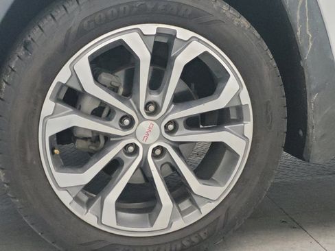 Used 2019 GMC Terrain SLT AWD/4WD image 31