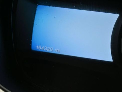 Used 2013 Ford Edge SEL FWD image 2