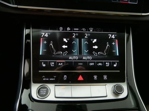 Used 2022 Audi Q8 Prestige image 27