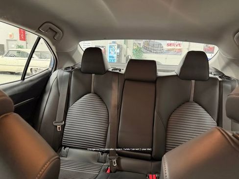 Used 2024 Toyota Camry SE image 19