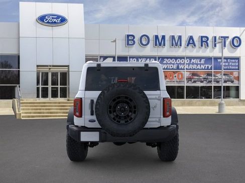 New 2026 Ford Bronco Outer Banks w/ Sasquatch Package AWD/4WD image 5