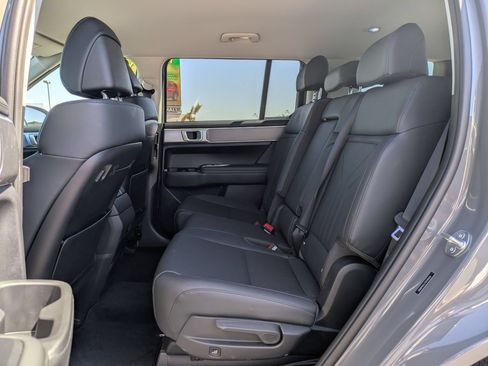 Certified 2025 Hyundai Santa Fe SEL FWD image 14
