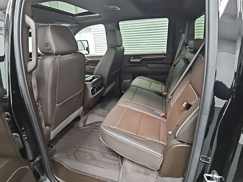 Used 2024 GMC Sierra 2500 Denali w/ Technology Package image 33