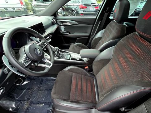 Certified 2024 Dodge Hornet R/T Plus image 24