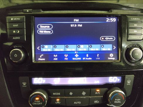Used 2020 Nissan Rogue SL w/ Premium Package FWD image 25