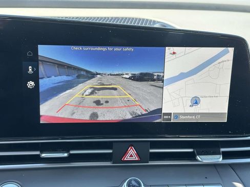 Used 2023 Hyundai Elantra SEL w/ Convenience Package image 21