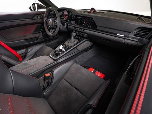 Used 2025 Porsche 911 GT3 RS RWD image 47