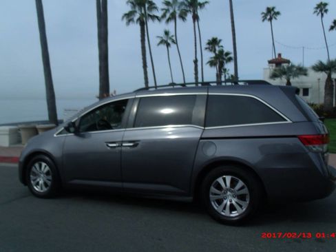 Used 2014 Honda Odyssey EX-L image 18