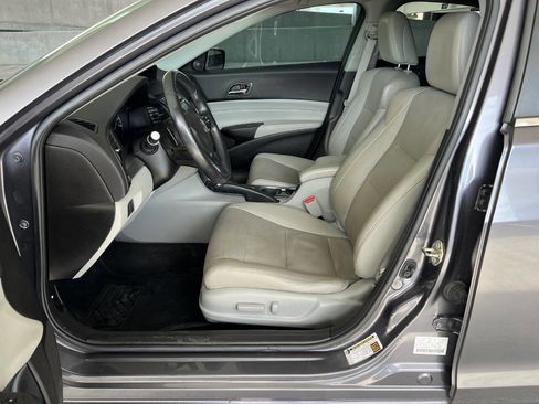 Used 2017 Acura ILX image 13