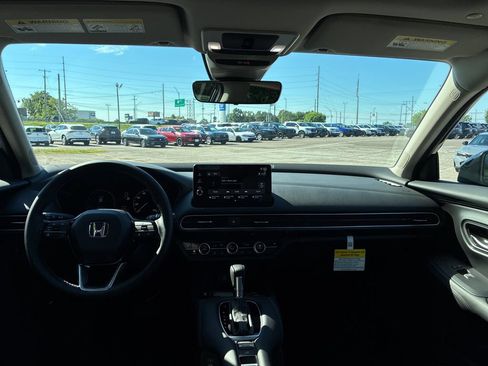 New 2027 Honda HR-V EX-L image 18