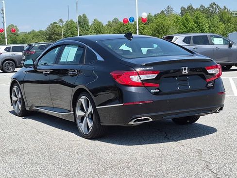 Used 2020 Honda Accord Touring image 4